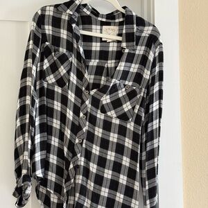 La Hearts Black and White Plaid Shirt